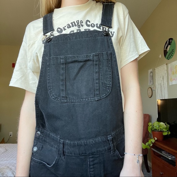 AEO Black Overall Dress - Picture 3 of 9